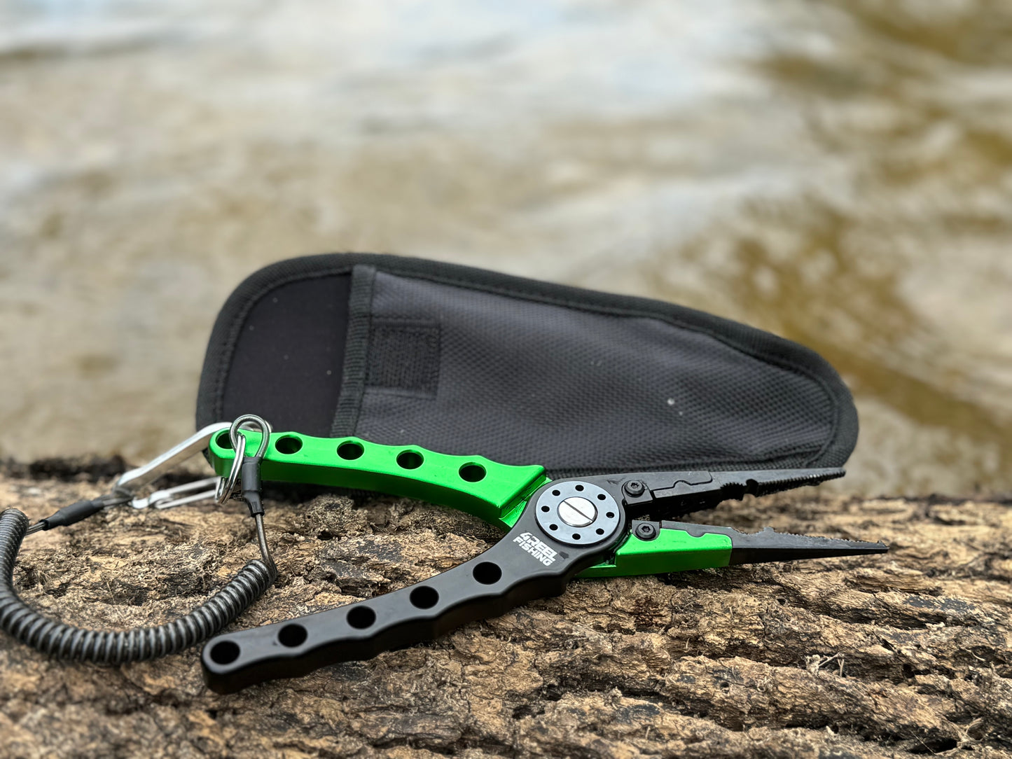 4REEL Aluminum Pliers With Sheath