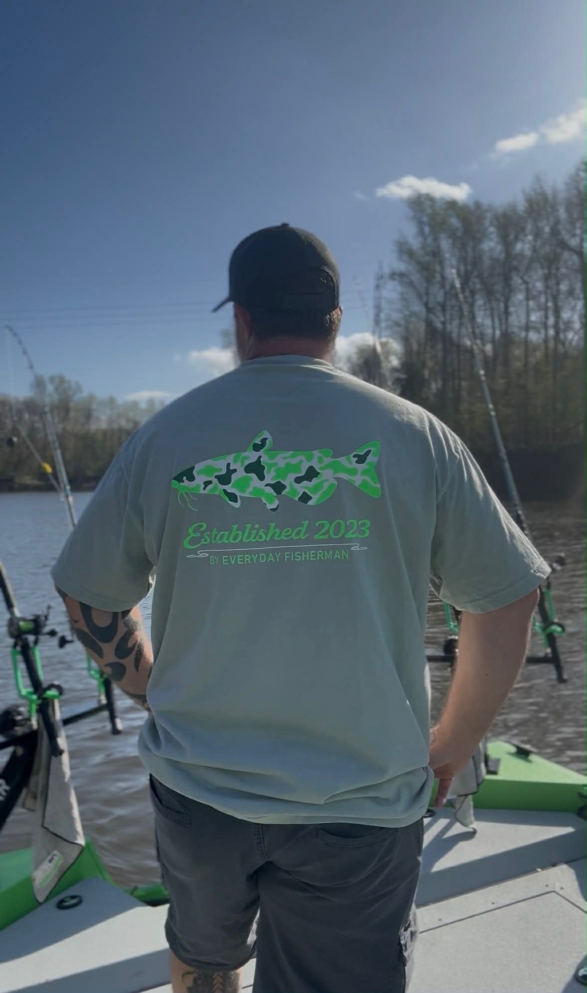 4REEL Catfish Camo Comfort Colors Tee – Neon Green